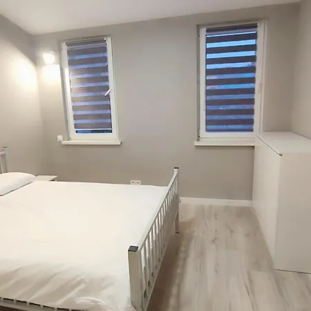 Tuwima Appartement *