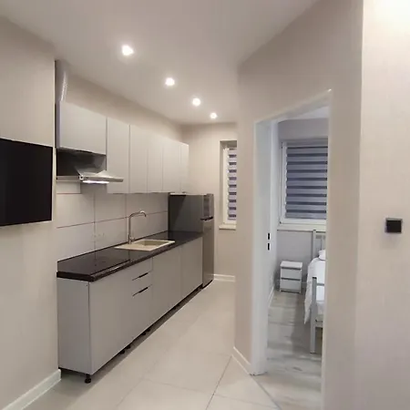 Tuwima Appartement *